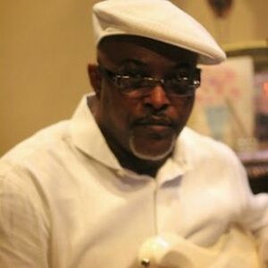 Meet your Posher, Derick